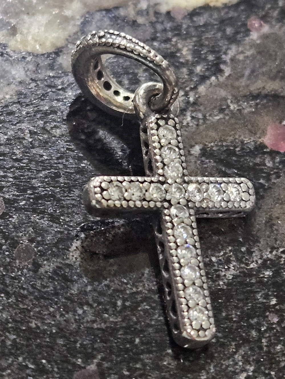 PANDORA Sparkling Cross Pendant No. 397571 - Picture 2 of 6